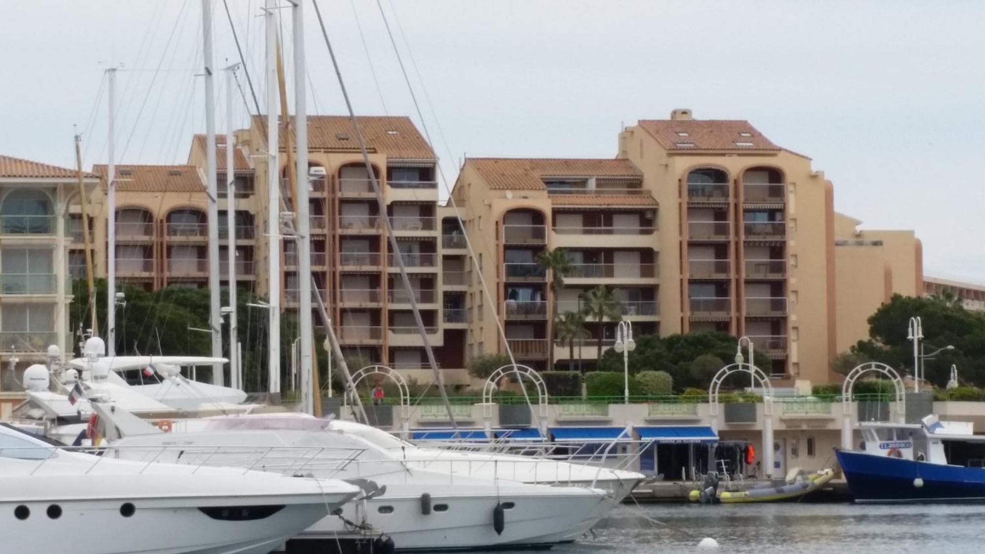 Sublime Vue Mer,Parking,Wifi Frejus Luaran gambar
