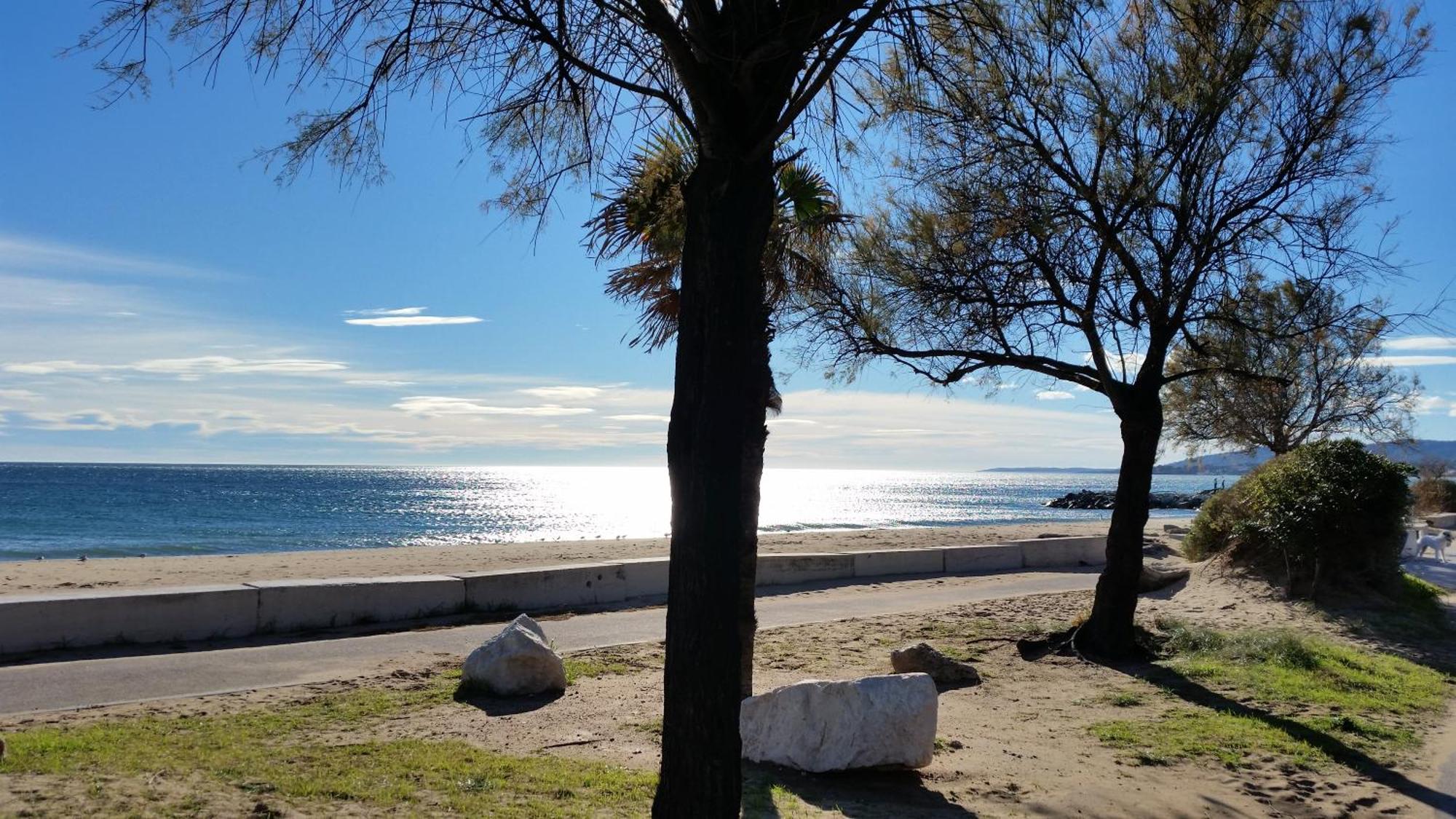 Sublime Vue Mer,Parking,Wifi Frejus Luaran gambar